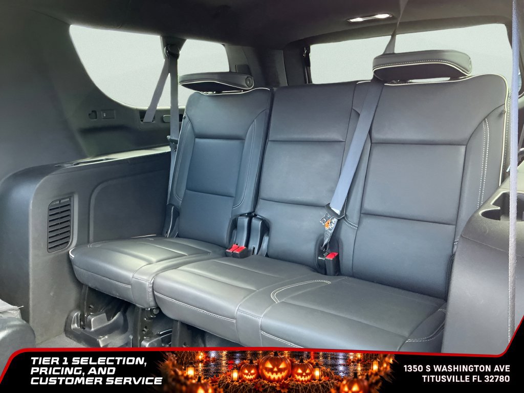 Used 2025 Chevrolet Suburban Premier RWD image 27