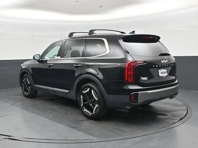 Used 2025 Kia Telluride S AWD/4WD image 6