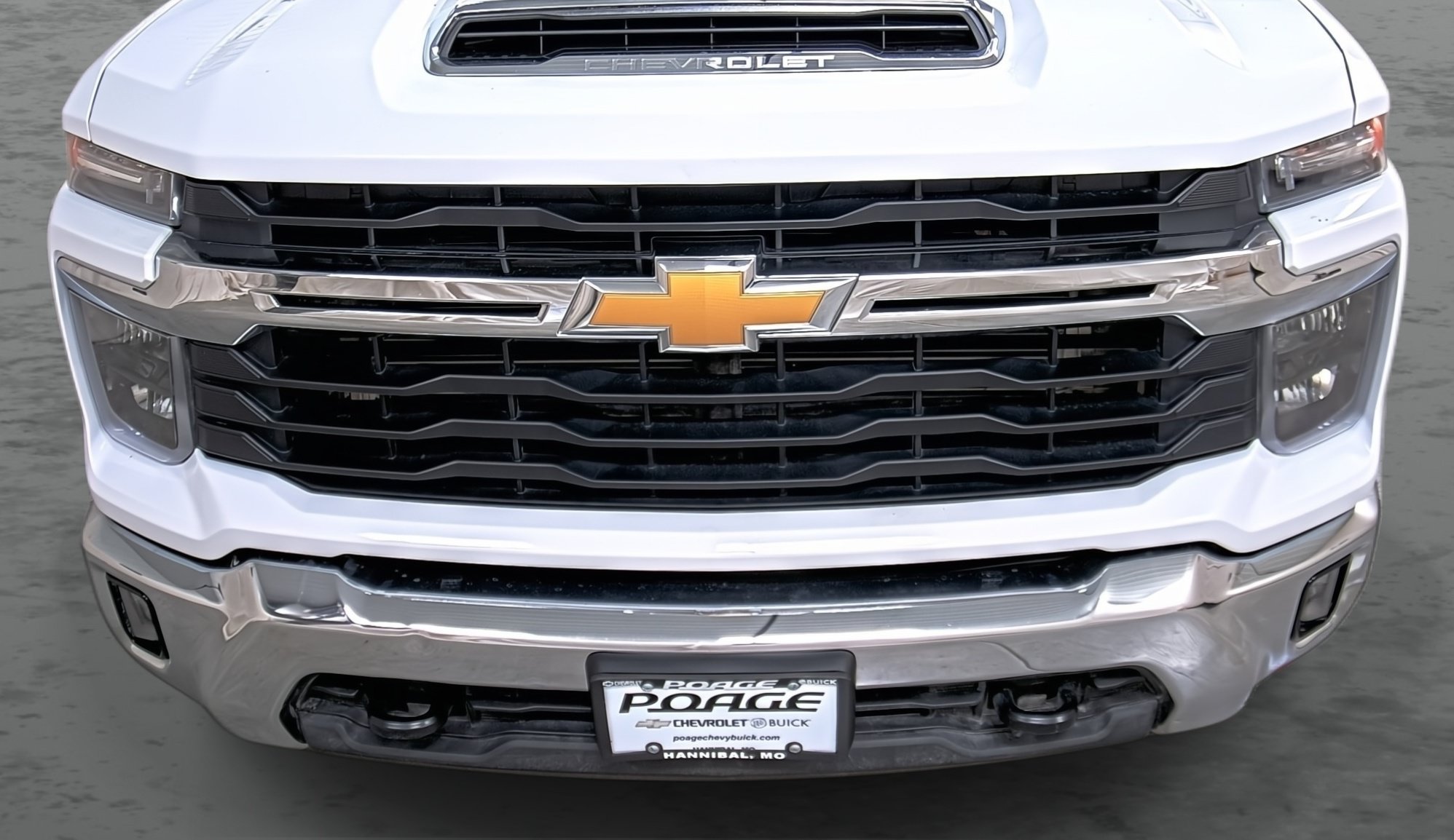 Used 2024 Chevrolet Silverado 2500 LT AWD/4WD image 10