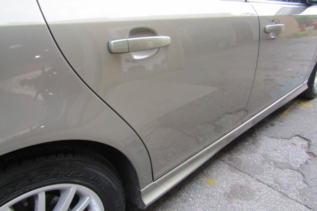 Used 2008 Saab 9-3 2.0T w/ Cold Weather Package FWD image 19