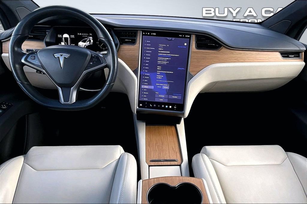 Used 2019 Tesla Model X Long Range image 16