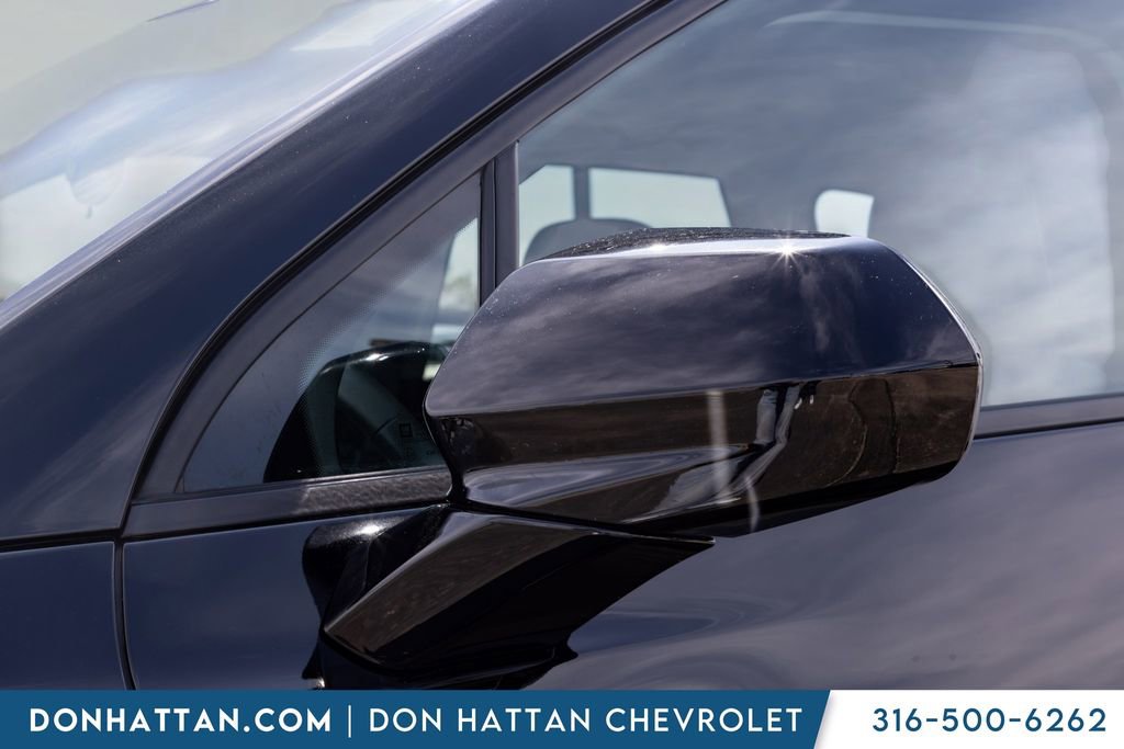 Used 2025 Chevrolet Blazer LT FWD image 26