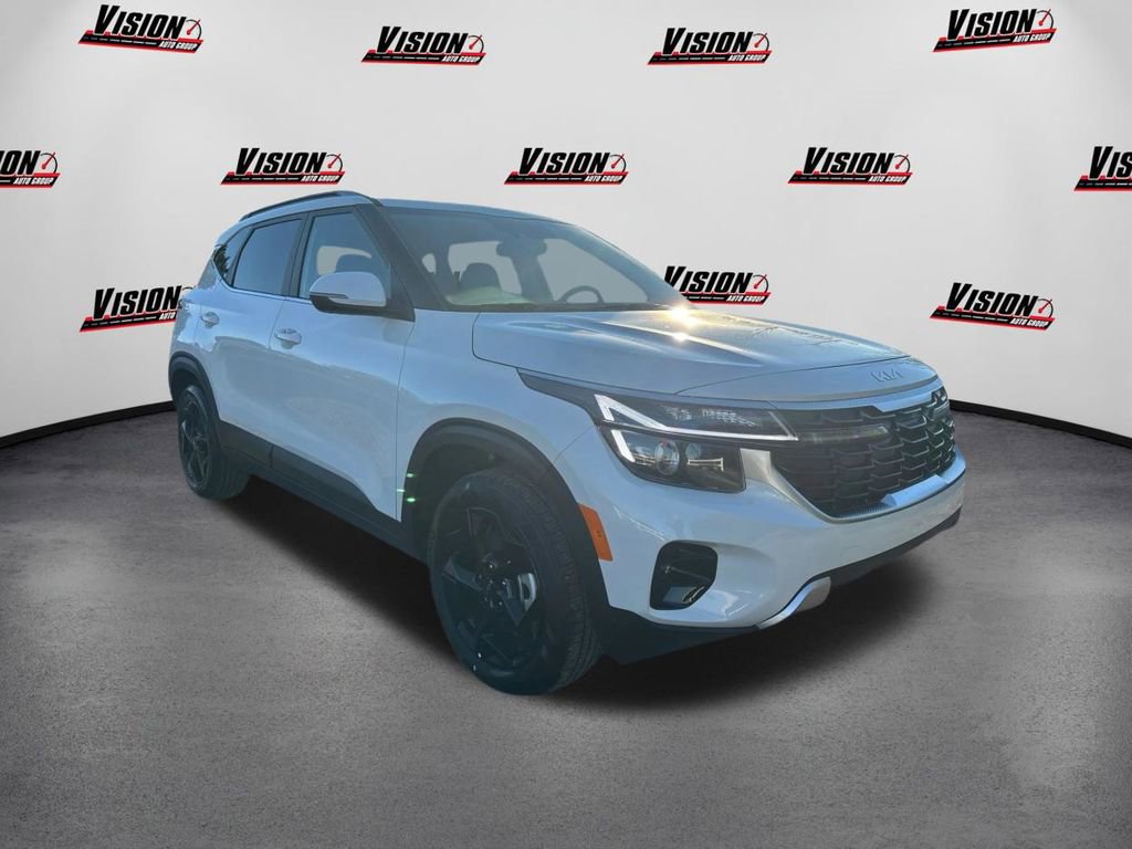 New 2026 Kia Seltos EX w/ EX Sunroof Package AWD/4WD image 3