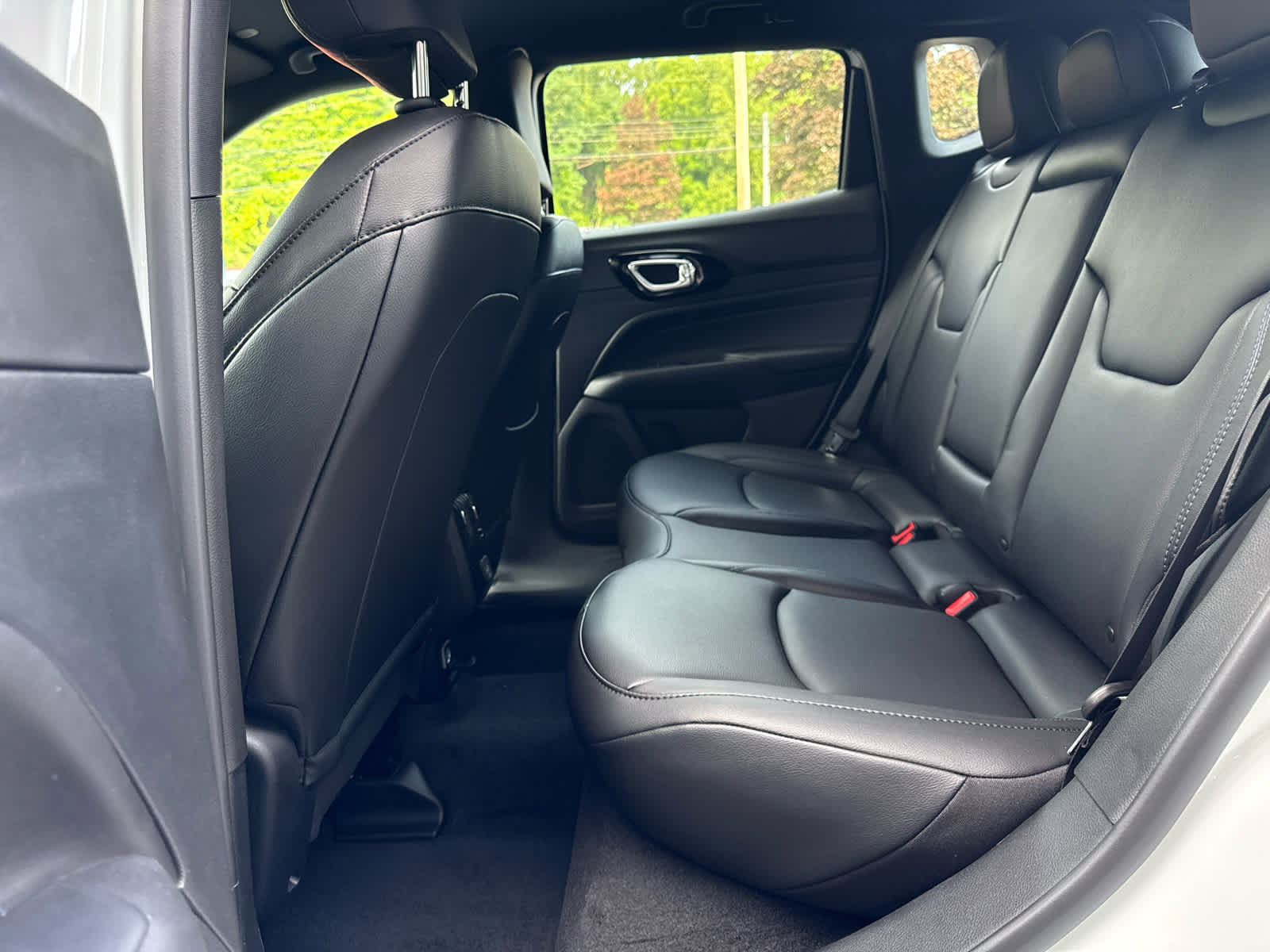 New 2026 Jeep Compass Limited AWD/4WD image 18