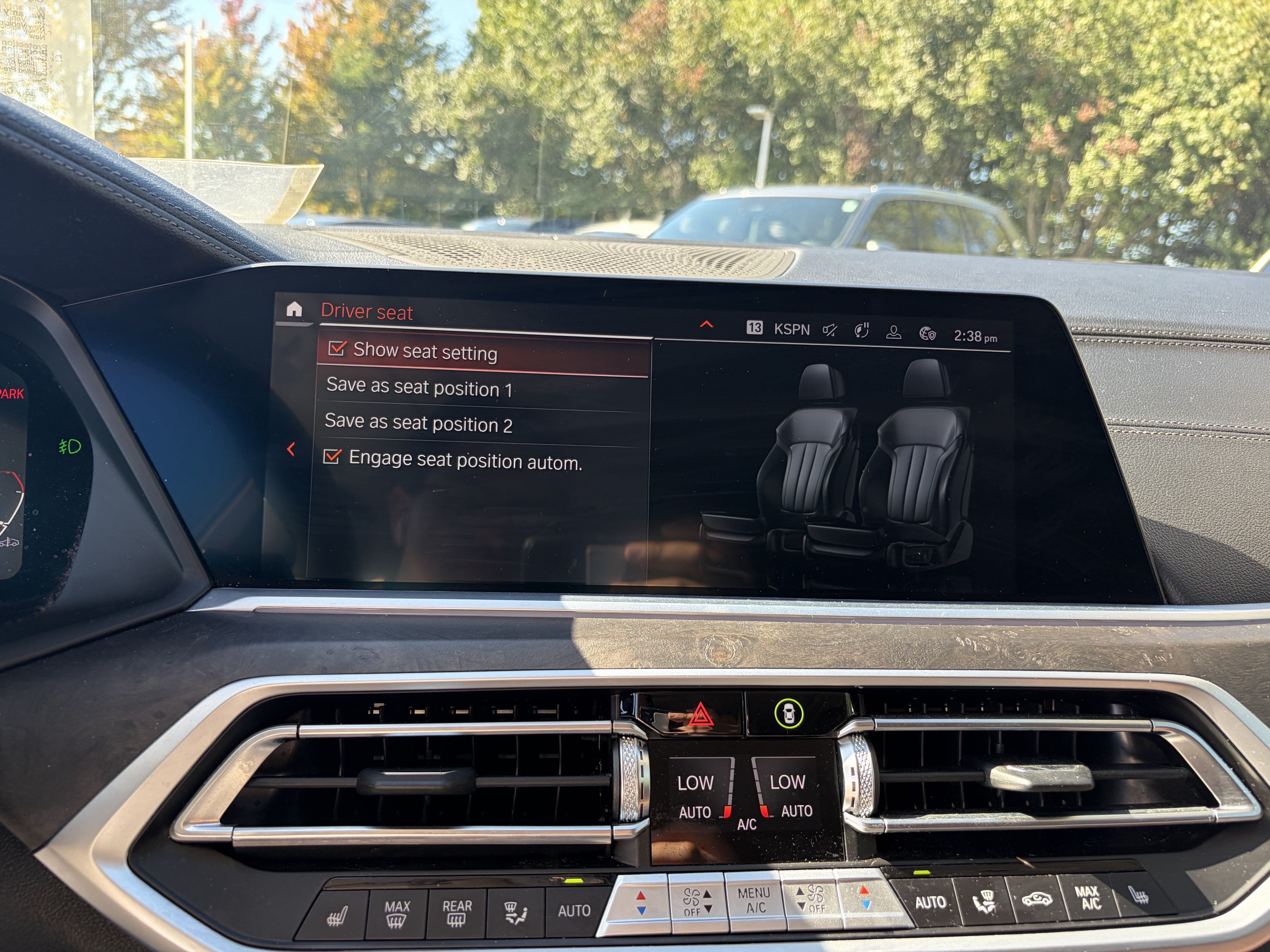 Certified 2022 BMW X7 xDrive40i w/ Cold Weather Package AWD/4WD image 15