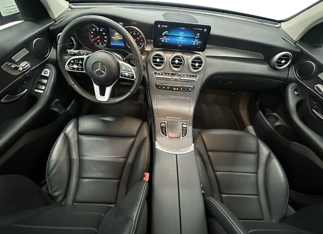 Used 2021 Mercedes-Benz GLC 300 4MATIC image 17