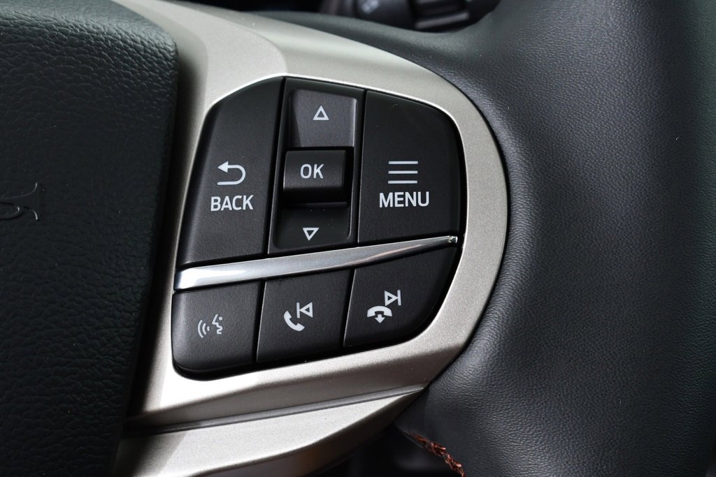 New 2025 Ford Explorer Active w/ Active Comfort Package image 34