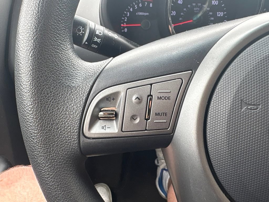 Used 2010 Kia Soul + w/ Audio Pkg FWD image 15