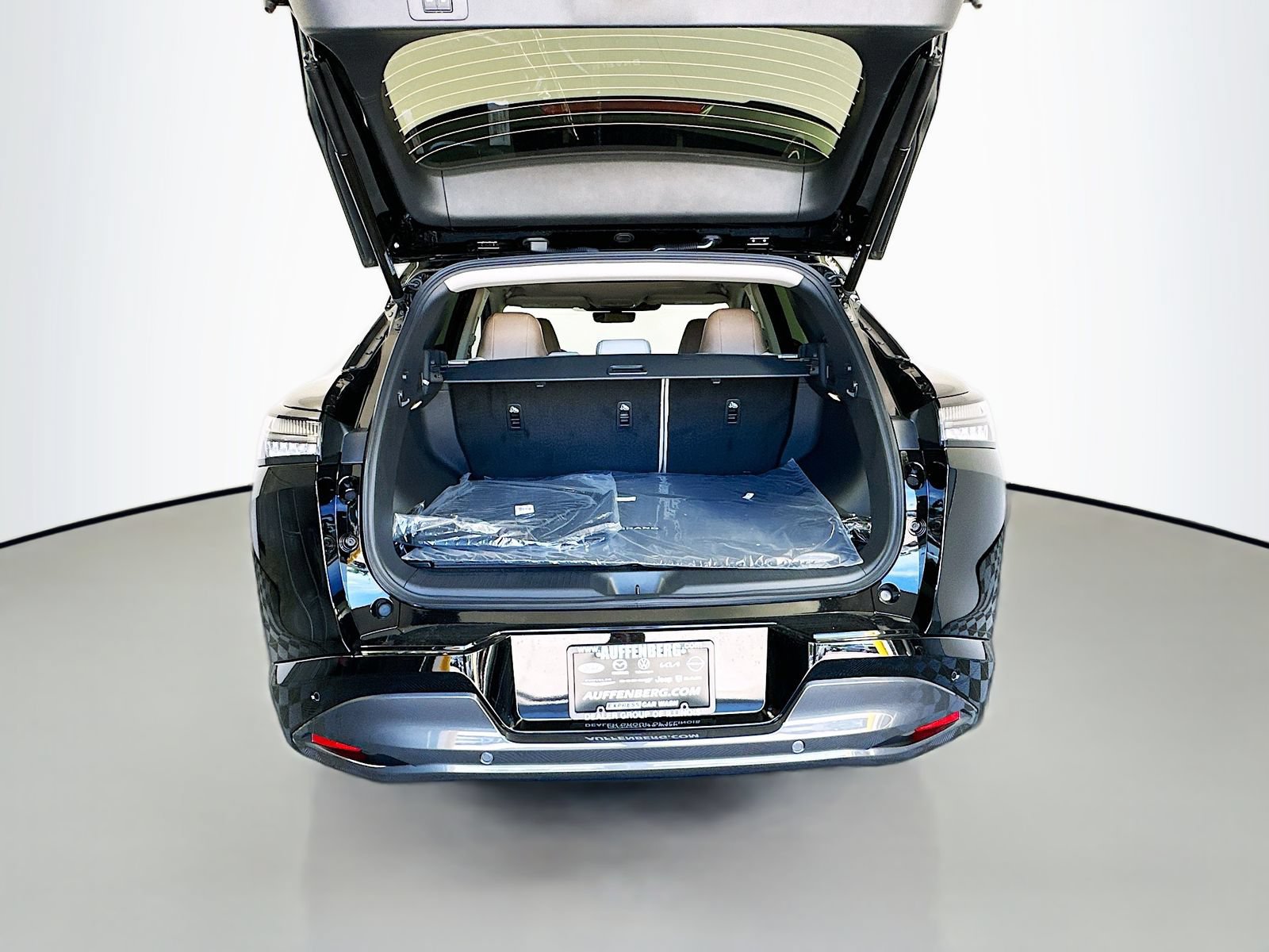 New 2026 Nissan Murano Platinum w/ Cargo Package AWD/4WD image 9