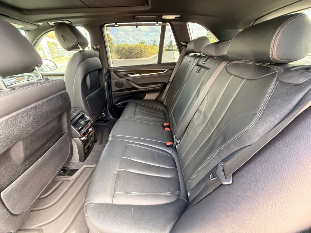 Used 2018 BMW X5 sDrive35i w/ Driving Assistance Package image 18