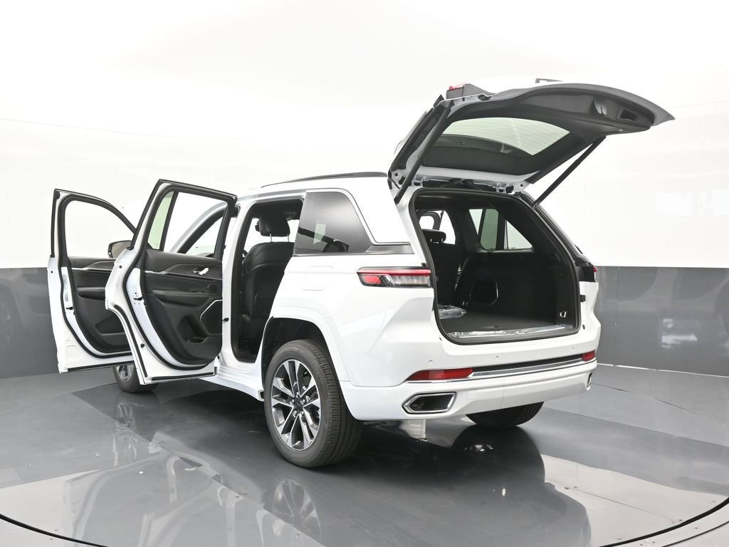 Used 2024 Jeep Grand Cherokee Overland image 70