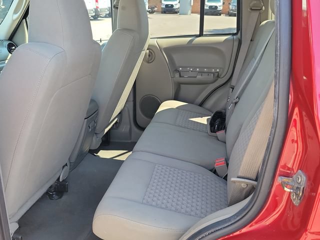 Used 2007 Jeep Liberty Sport AWD/4WD image 20