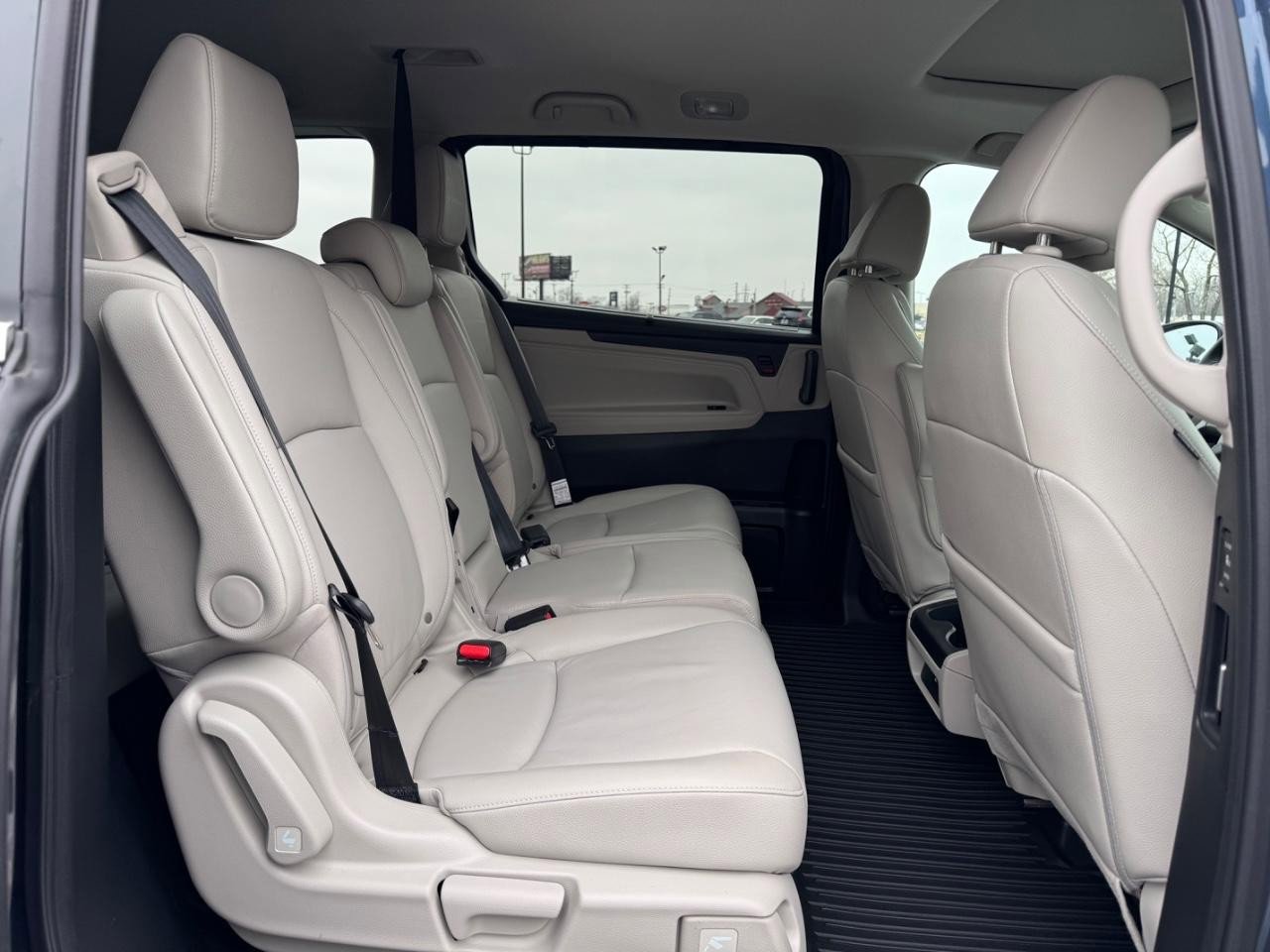 Certified 2026 Honda Odyssey EX-L image 10