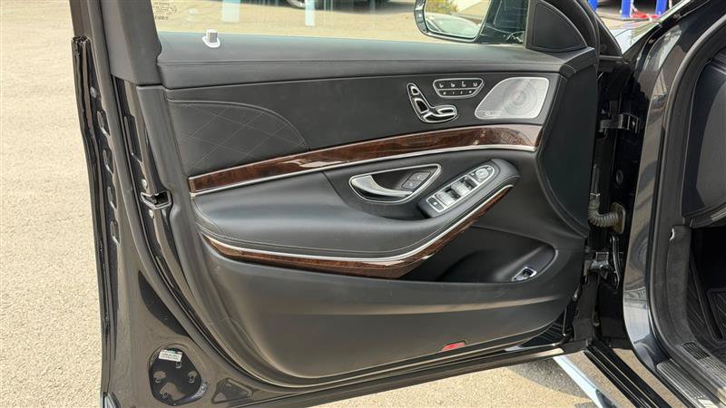Used 2018 Mercedes-Benz S 63 AMG S 4MATIC Sedan image 28