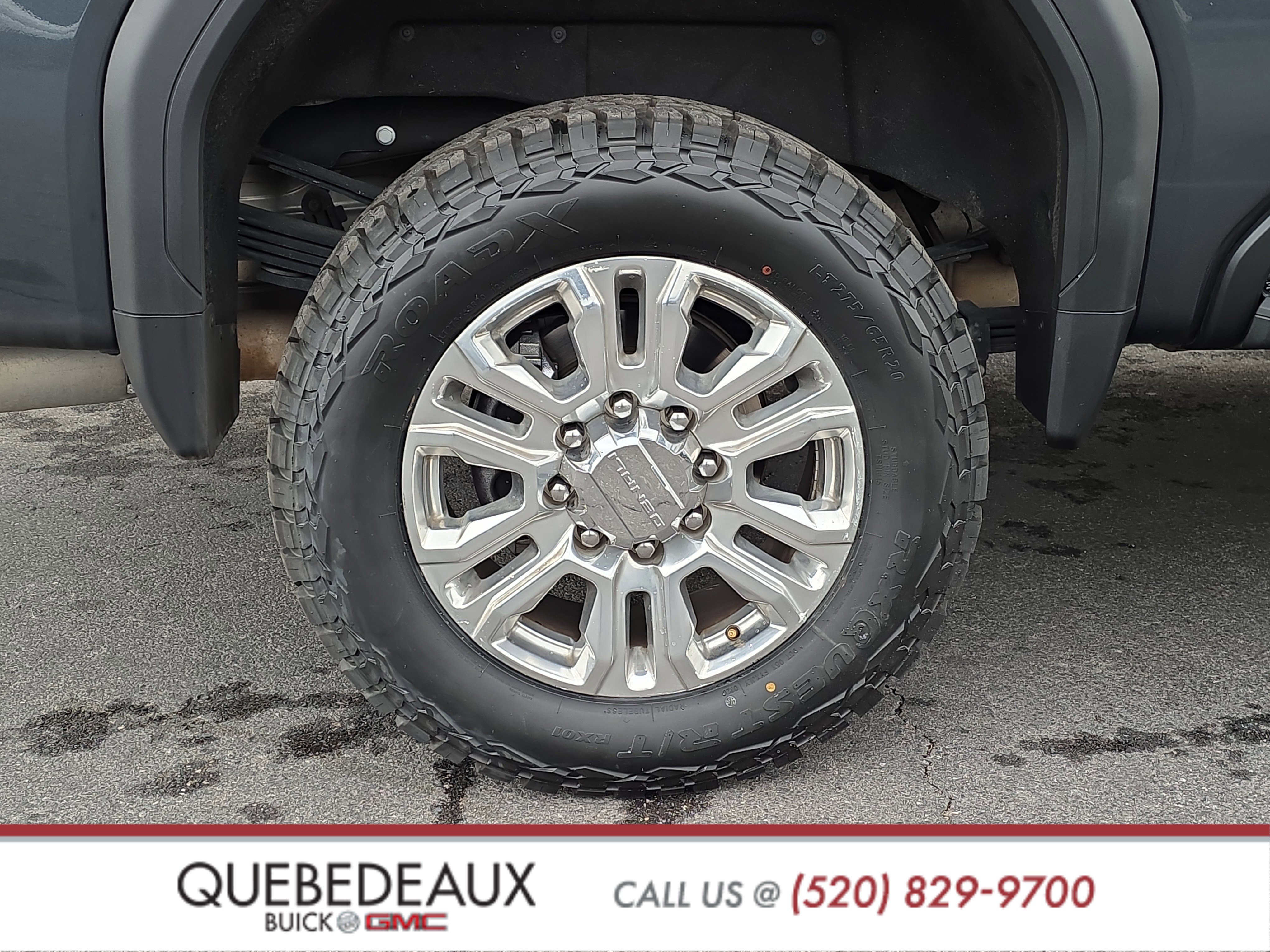 Used 2023 GMC Sierra 3500 Denali AWD/4WD image 10