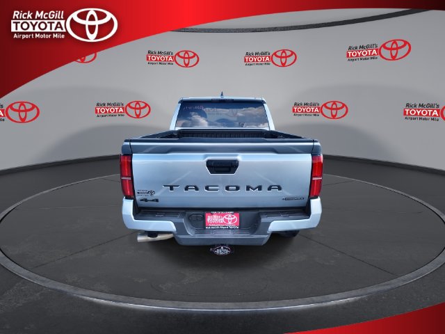 Used 2026 Toyota Tacoma TRD Off-Road AWD/4WD image 7