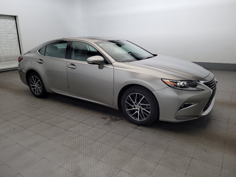 Used 2017 Lexus ES 350 w/ Navigation System Package FWD image 11