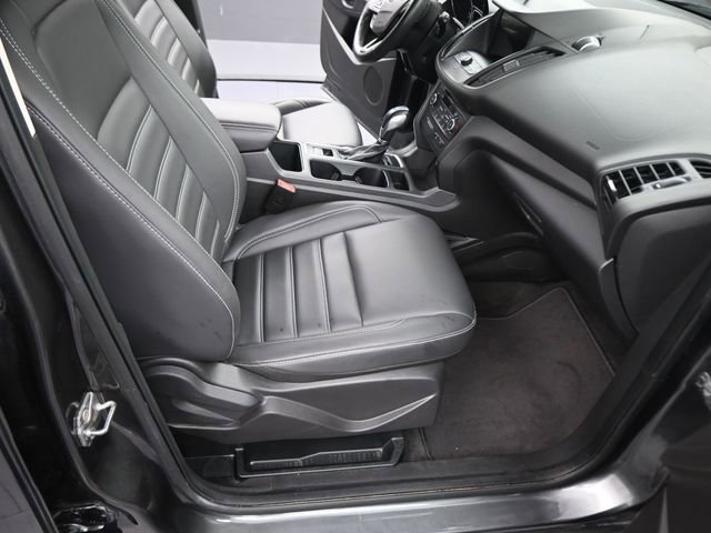 Used 2019 Ford Escape SEL image 25