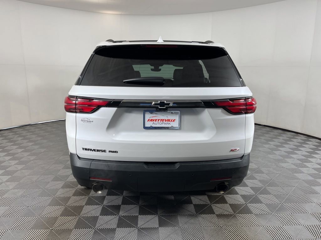 Used 2022 Chevrolet Traverse RS image 13
