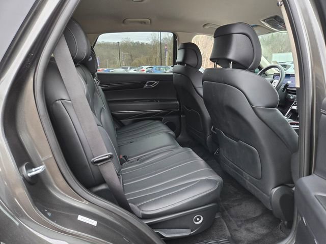 Used 2025 Genesis GV80 2.5T Standard image 16