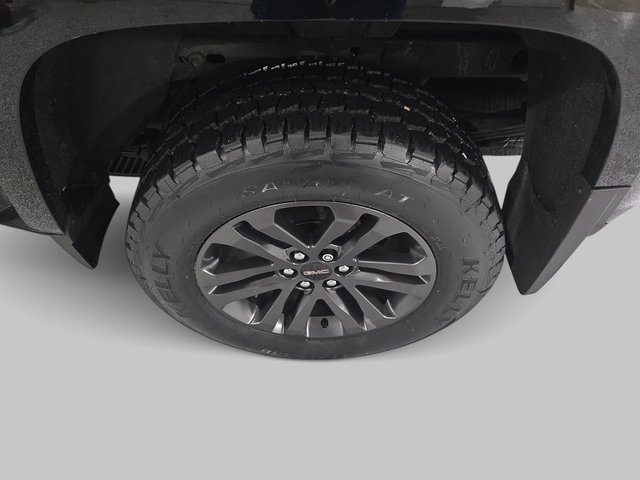 Used 2018 GMC Canyon SLE image 34