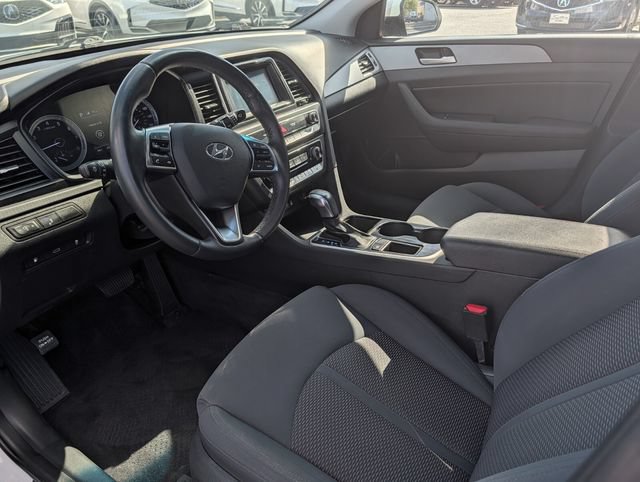 Used 2018 Hyundai Sonata SEL w/ Cargo Package FWD image 7