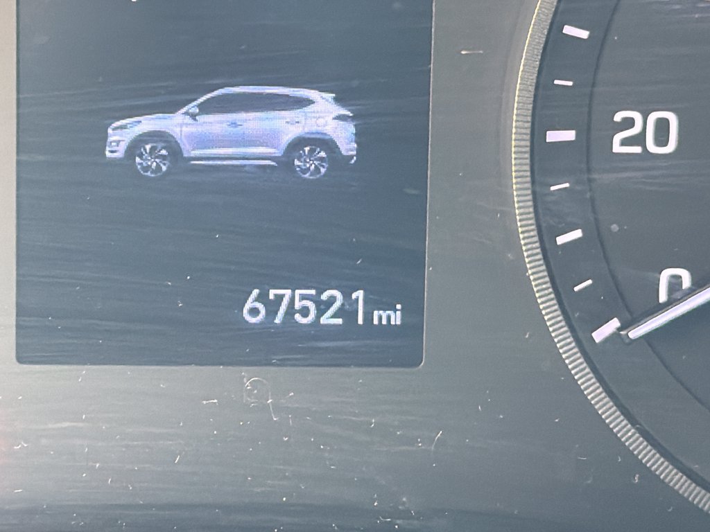 Used 2019 Hyundai Tucson Value AWD/4WD image 4