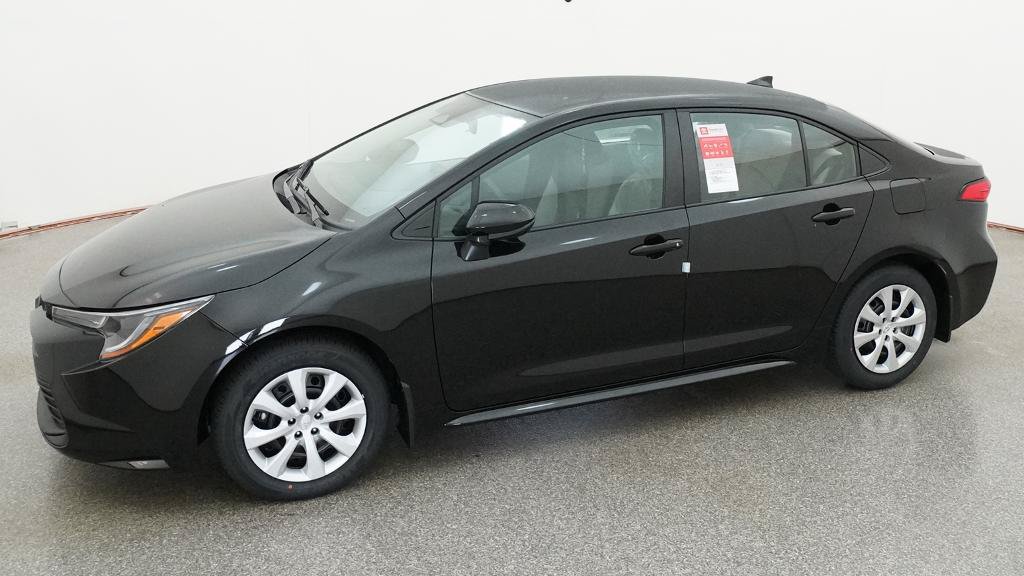 New 2026 Toyota Corolla LE FWD image 5