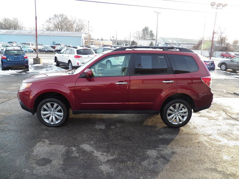 Used 2012 Subaru Forester 2.5X Premium w/ All-Weather Pkg AWD/4WD image 6
