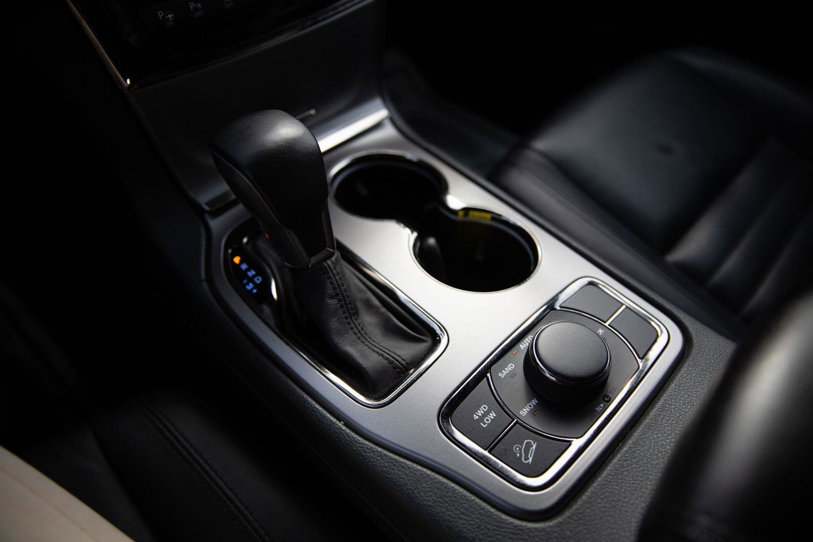 Used 2020 Jeep Grand Cherokee Limited X image 11