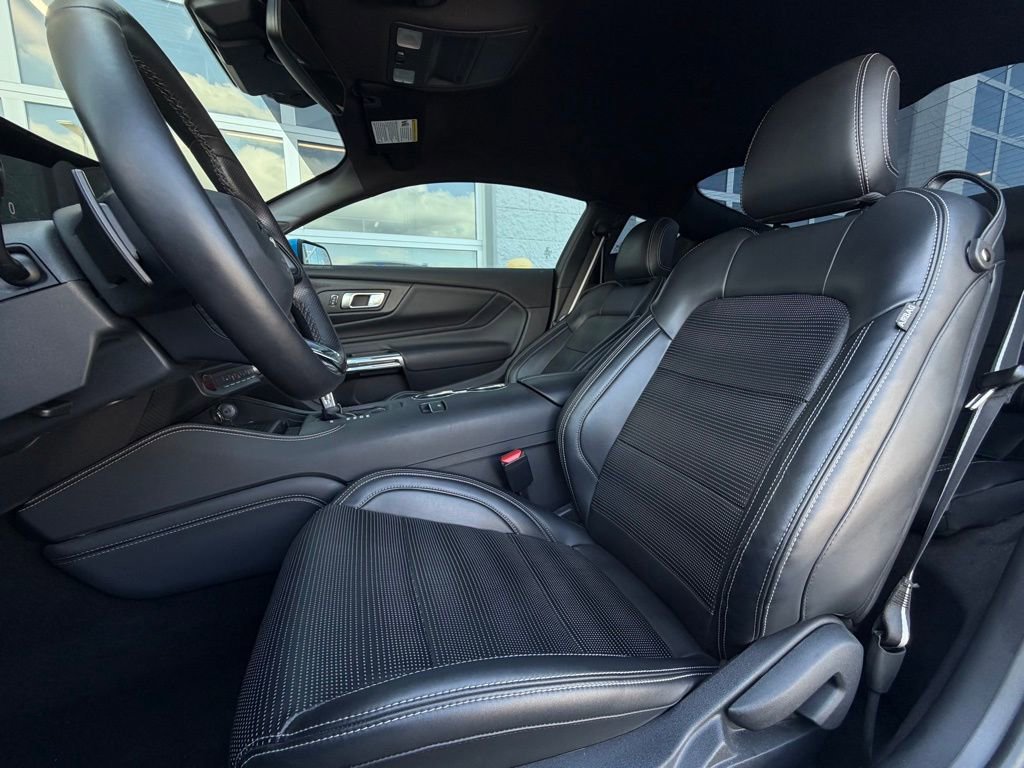 Used 2024 Ford Mustang GT Premium image 6