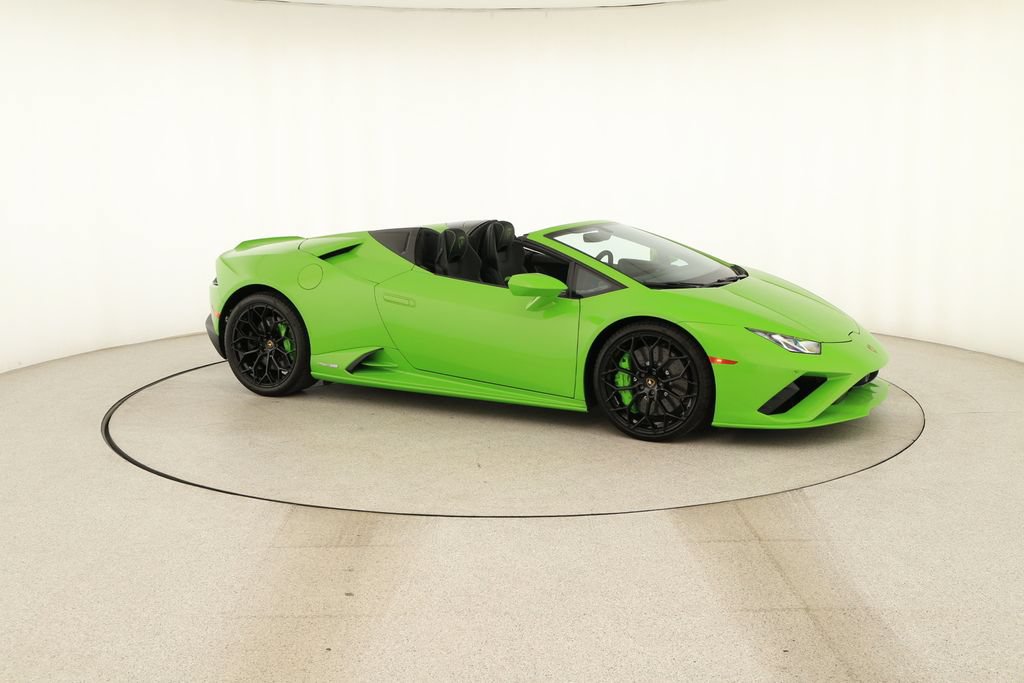 Used 2022 Lamborghini Huracan EVO RWD image 9