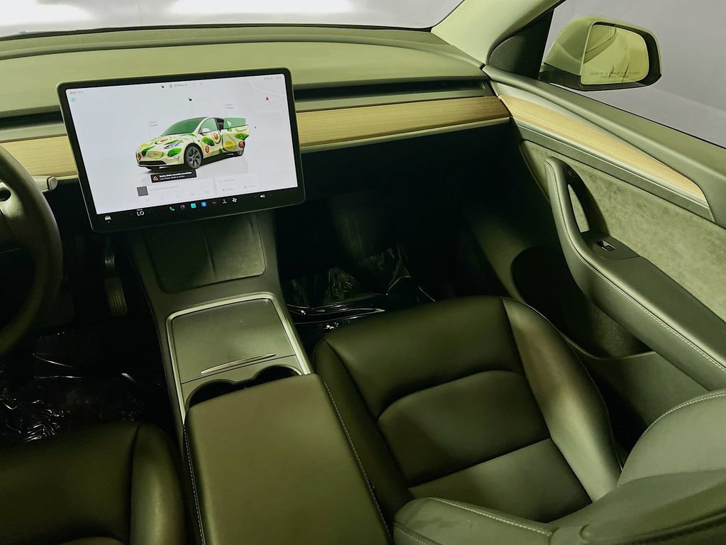 Used 2025 Tesla Model Y Long Range AWD/4WD image 20