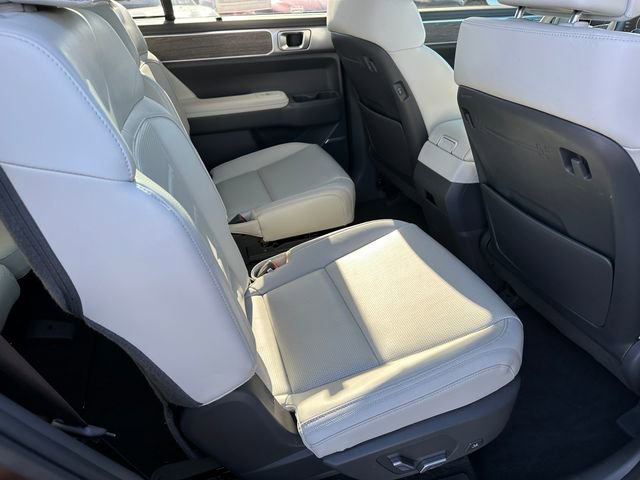 Used 2024 Hyundai Santa Fe Calligraphy image 10