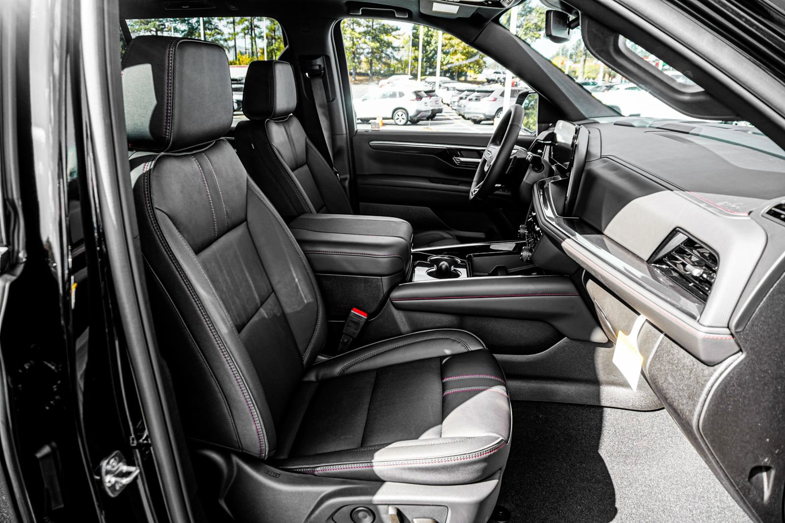 New 2026 Chevrolet Suburban RST w/ RST Capability Package image 18