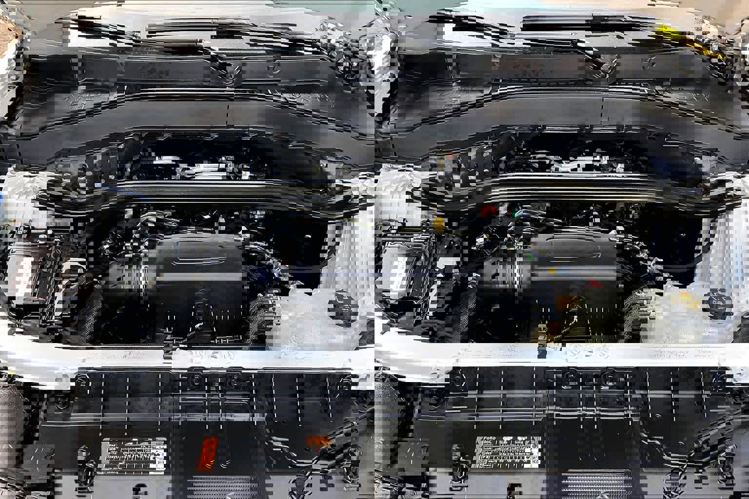 Used 2021 Ford Explorer Limited w/ Equipment Group 301A image 29