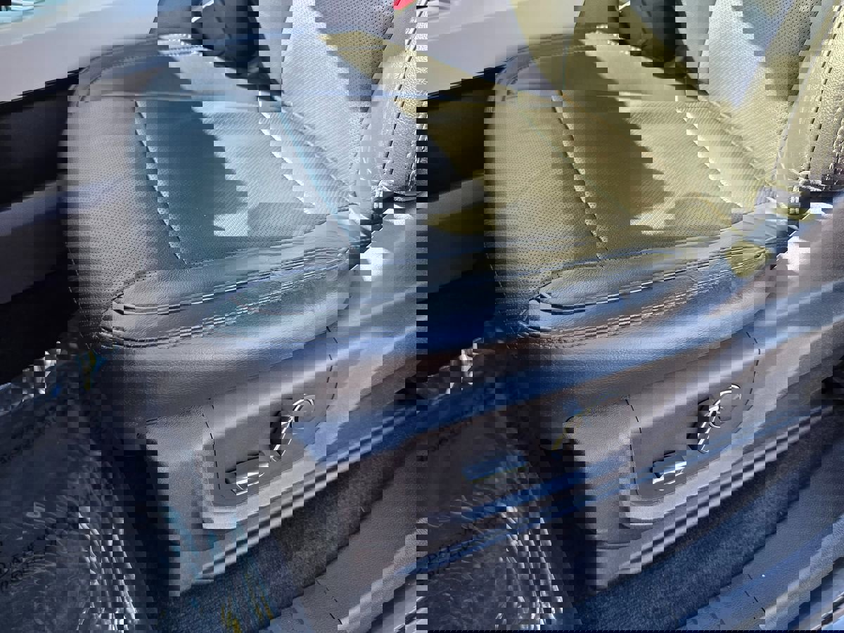 Used 2017 Ford F150 Lariat image 17