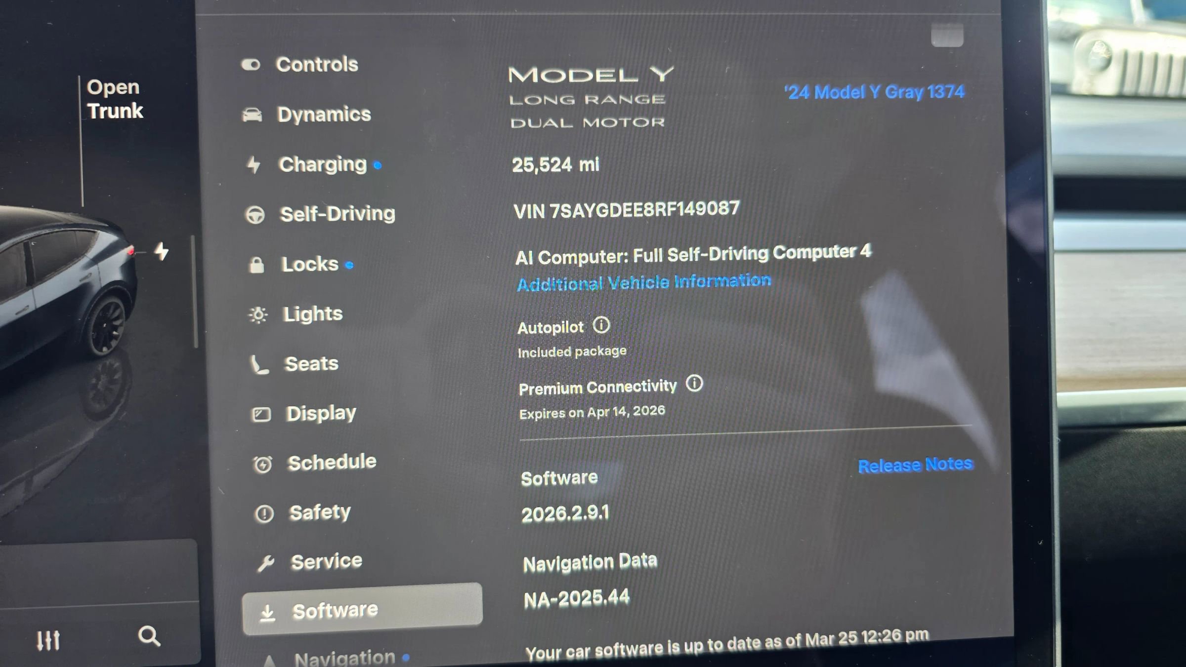 Used 2024 Tesla Model Y Long Range AWD/4WD image 10