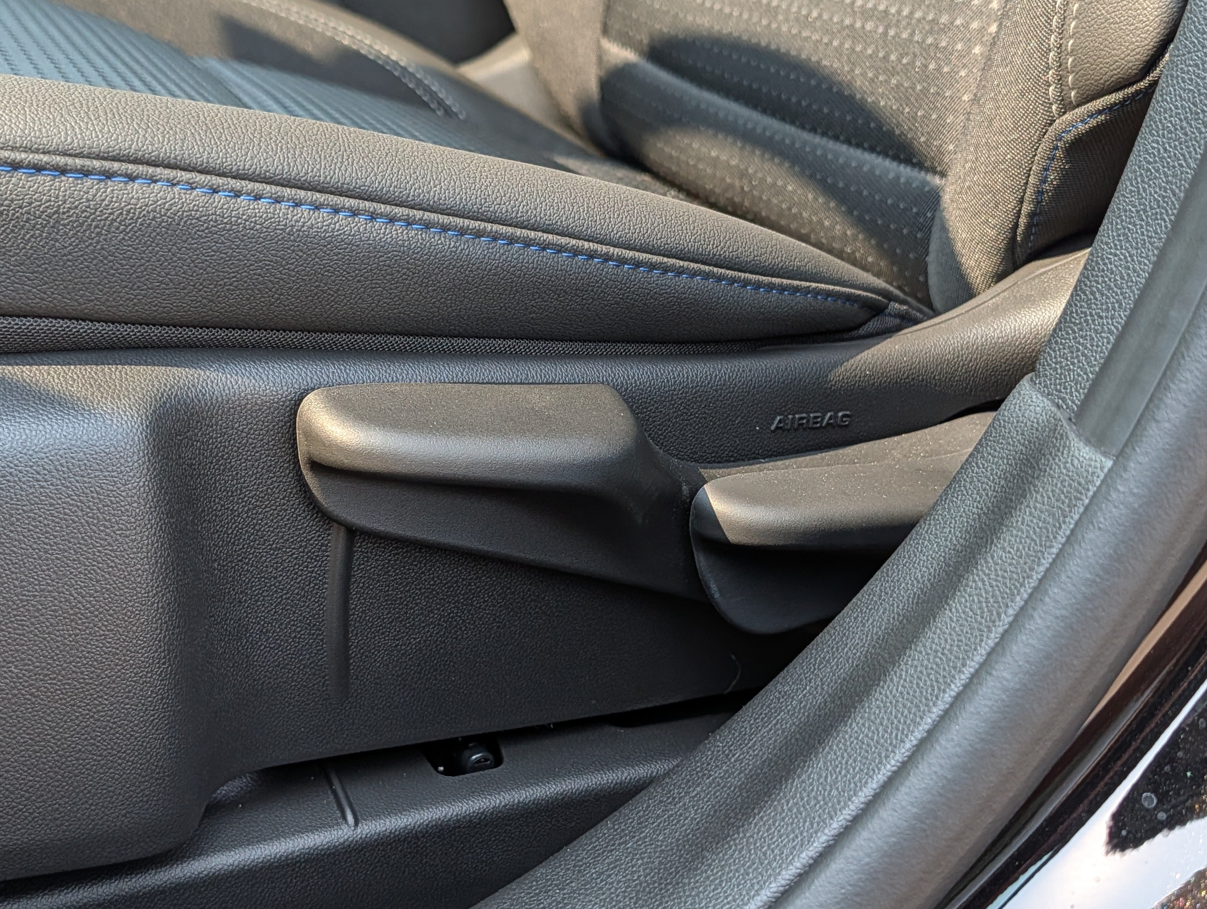 New 2026 Chevrolet Trax LT w/ Sunroof Package FWD image 14