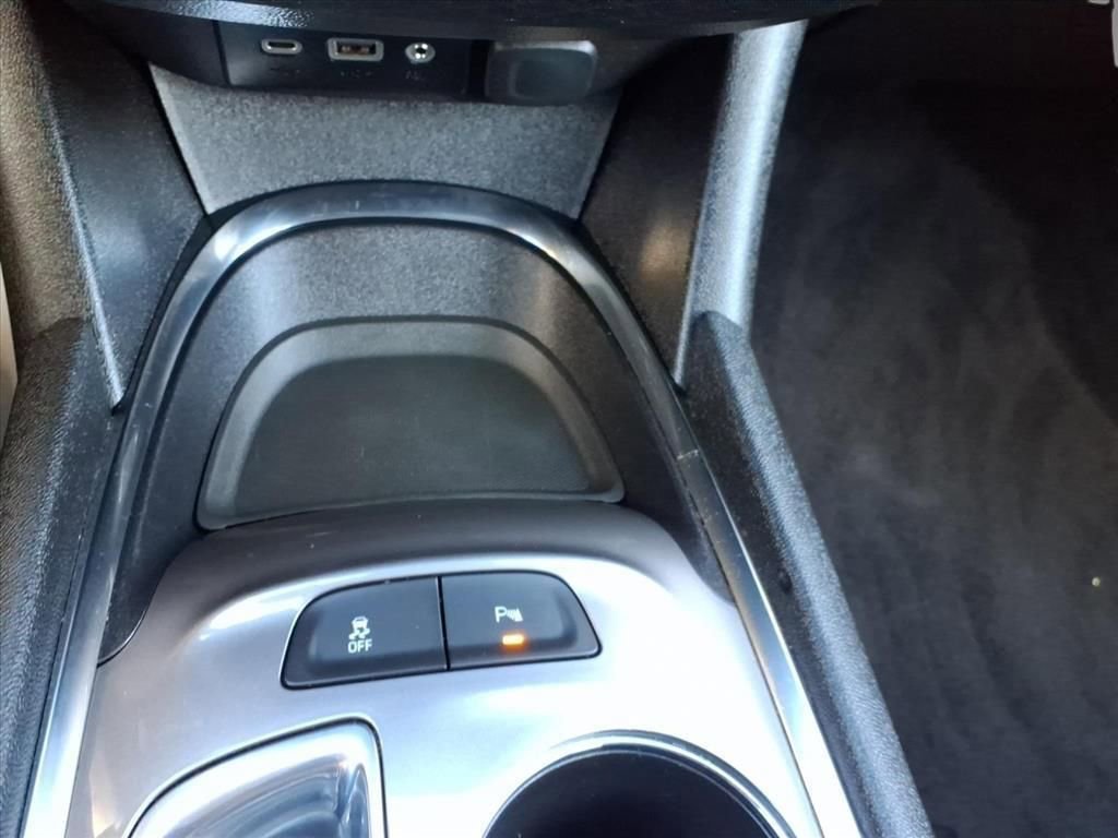 Used 2024 Chevrolet Malibu LT image 20