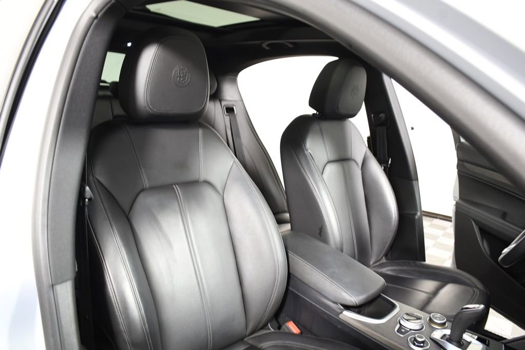 Used 2022 Alfa Romeo Stelvio Ti image 20