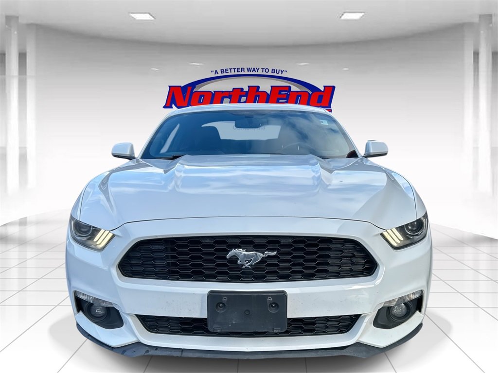 Used 2017 Ford Mustang Coupe image 8