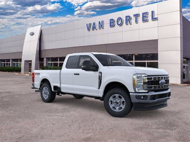 New 2026 Ford F350 XLT w/ FX4 Off-Road Package AWD/4WD image 7