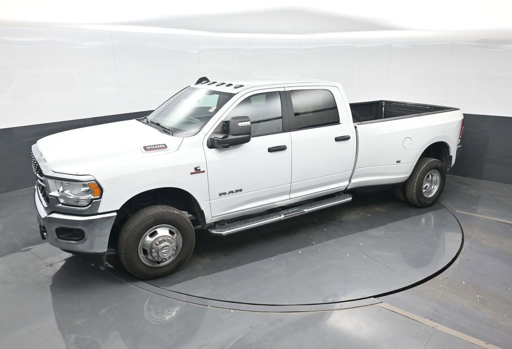 Used 2024 RAM 3500 Big Horn image 25