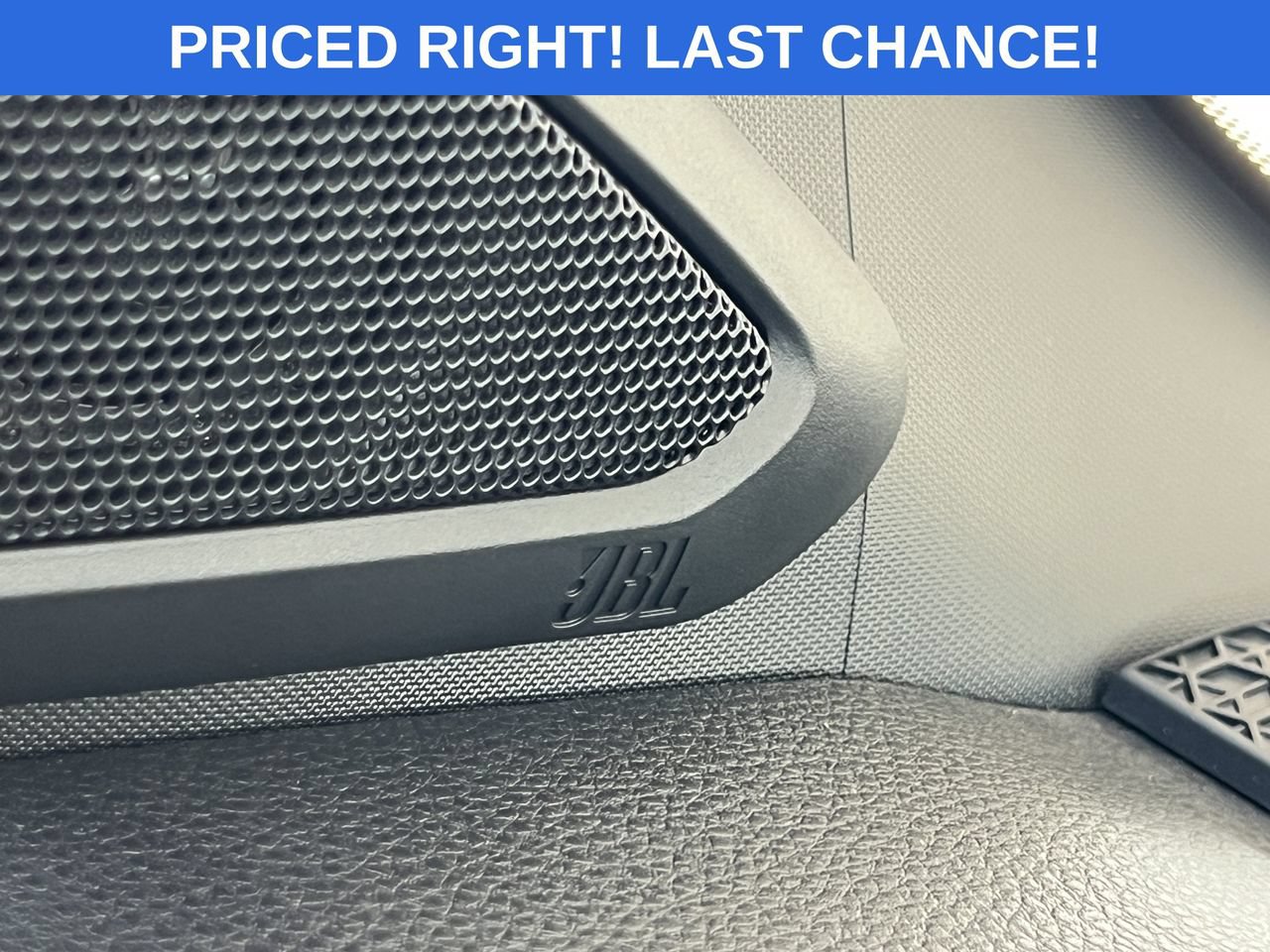 Used 2025 Toyota Sequoia Platinum AWD/4WD image 24
