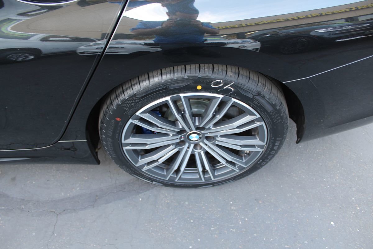 Used 2020 BMW M340i RWD image 14