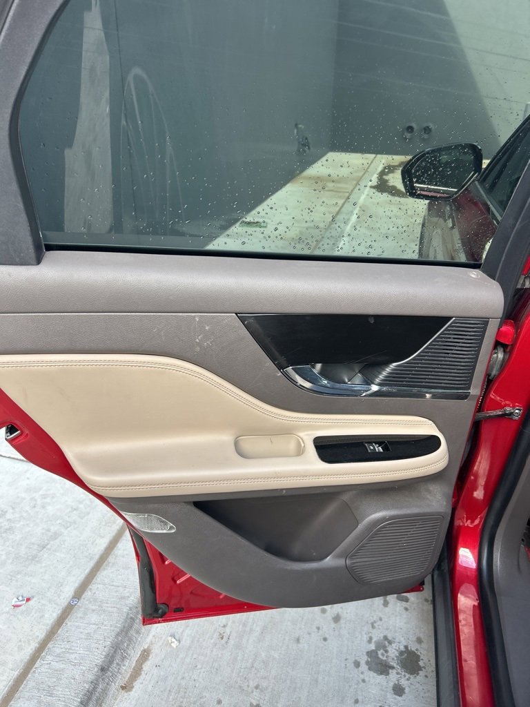 Used 2020 Lincoln Corsair FWD w/ Equipment Group 101A image 12