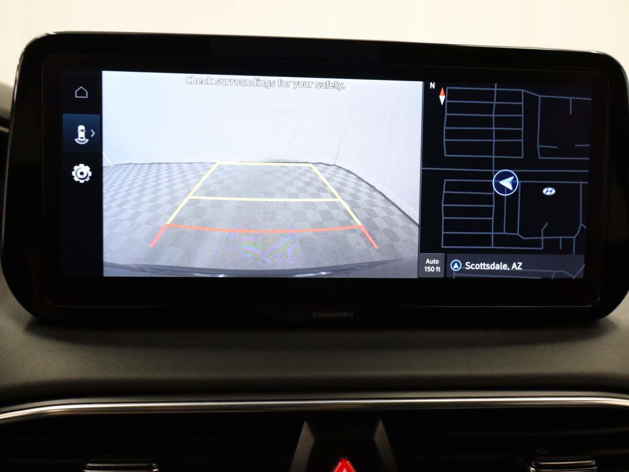 Used 2023 Hyundai Santa Fe SEL w/ Cargo Package image 12