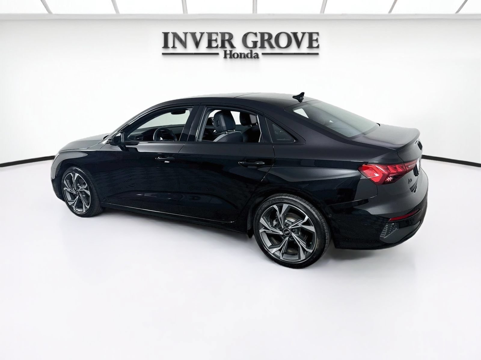 Used 2023 Audi A3 2.0T Premium AWD/4WD image 7