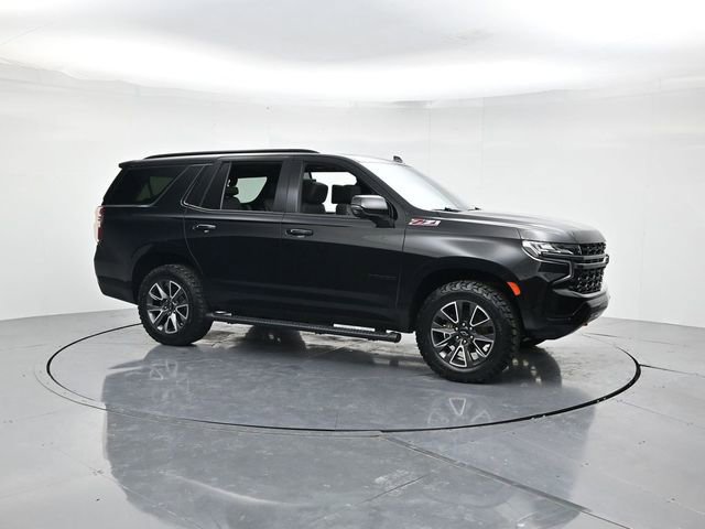 Used 2021 Chevrolet Tahoe Z71 w/ Luxury Package image 3